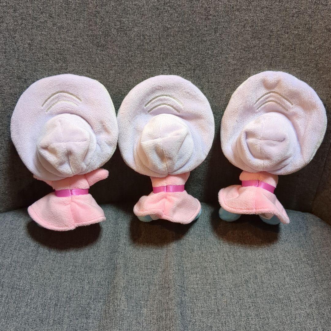 ヤングオイスター　ぬいぐるみ　ディズニーストア　不思議の国のアリス