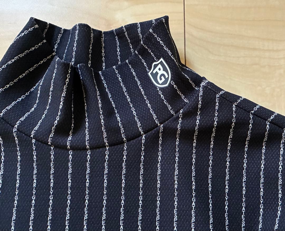 パーリゲイツ　ネイビー モックネックシャツ