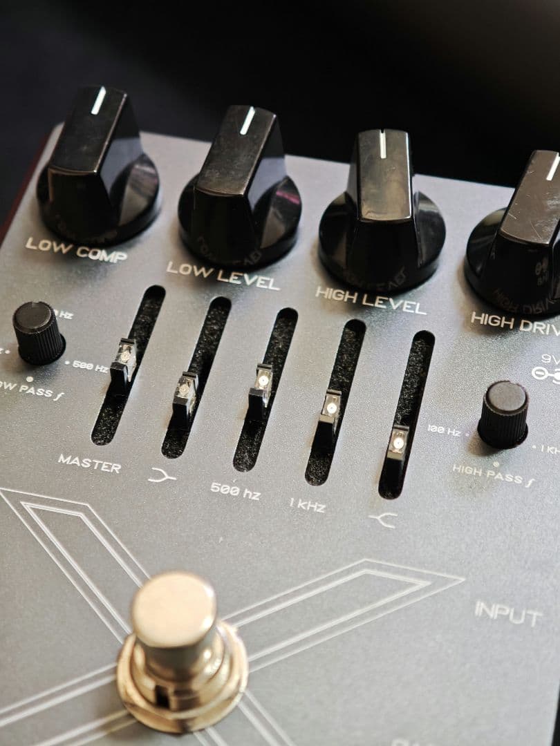 ベース Darkglass Electronics MICROTUBES X7