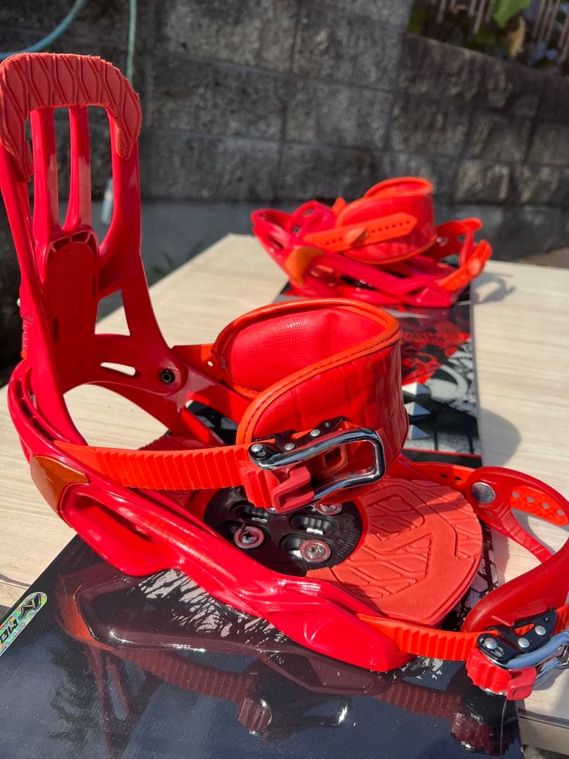 k2の板(147㎝)とSALOMONのビンディング