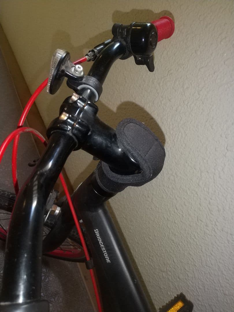 ブリジストン　レベナ　１６インチ　キッズバイク　黒　自転車　幼児　スポーツバイク