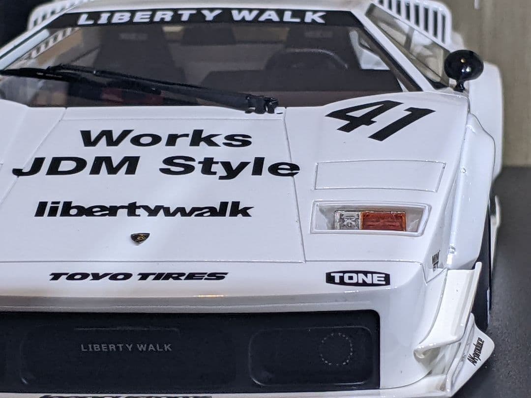 1/18 TOP SPEED カウンタック　東京オートサロン　LBWK