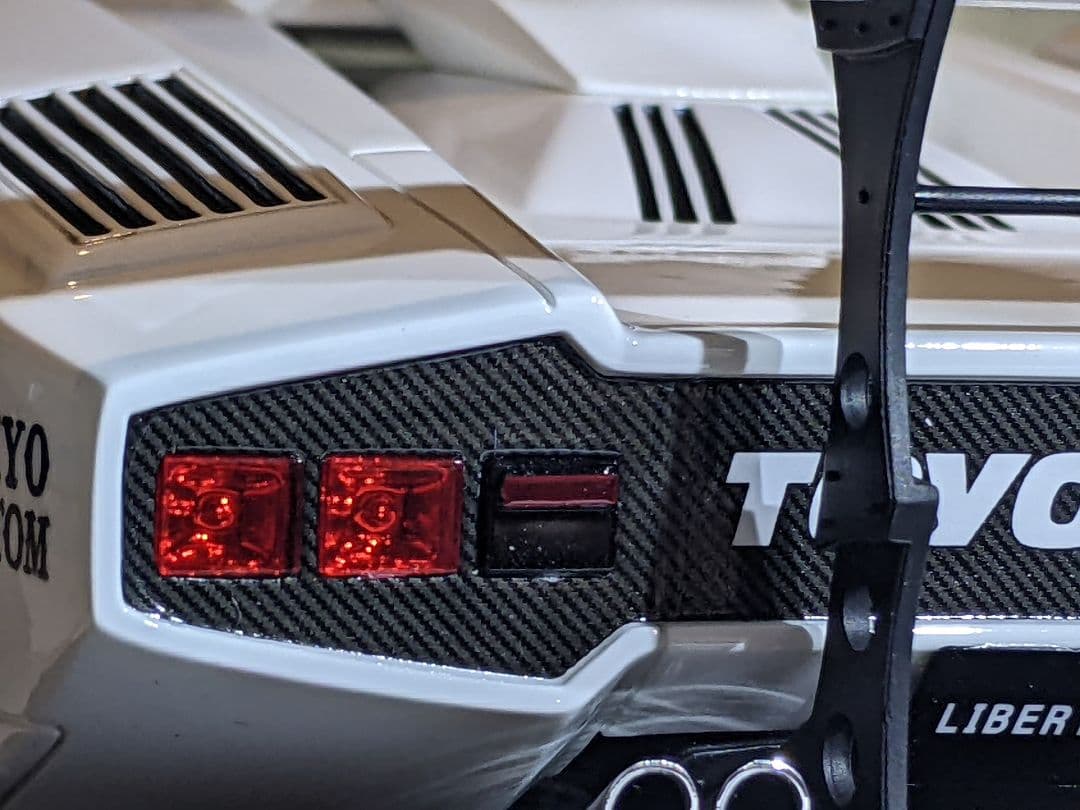 1/18 TOP SPEED カウンタック　東京オートサロン　LBWK