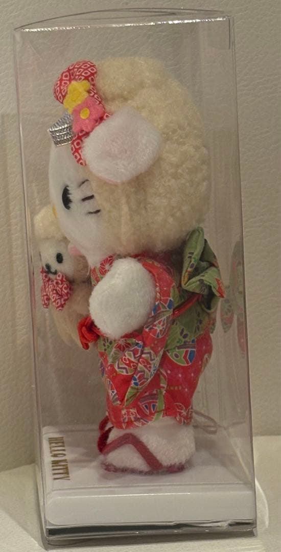 ハローキティ きもの　着物　ぬいぐるみ　新品　ケース入り　2000年