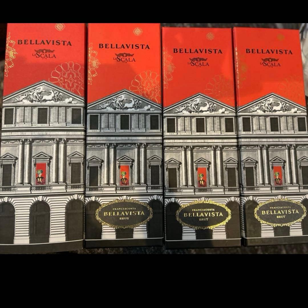 ベラヴィスタ フランチャコルタ ラ・スカラ ブリュット 4本セットヴィンテージ違