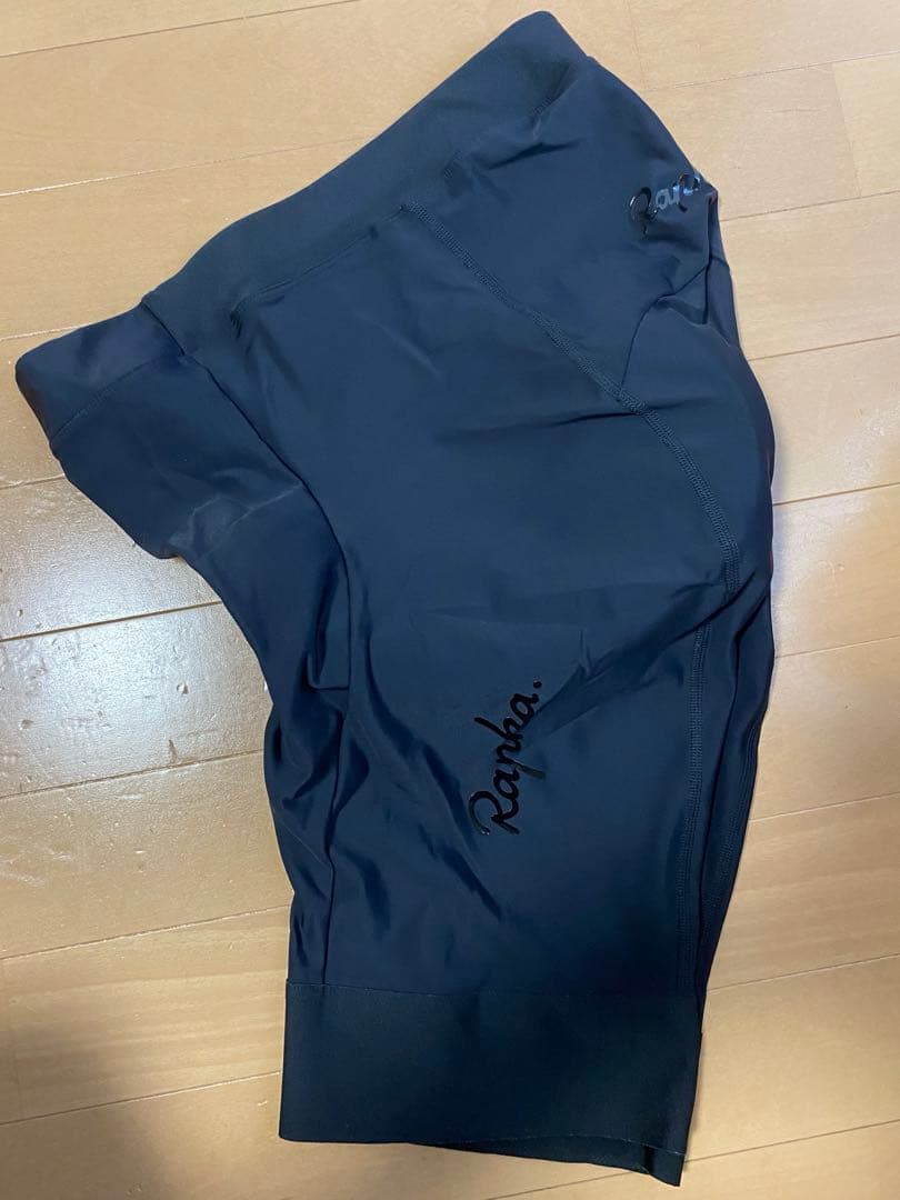 美品　raphaラファ　メンズ　ショーツ　ブラック