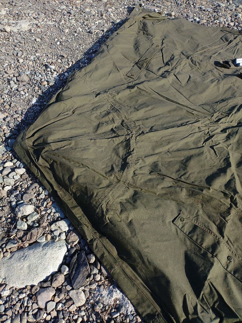 ポーランド軍幕　サイズ2×2枚　サイズ1×1枚