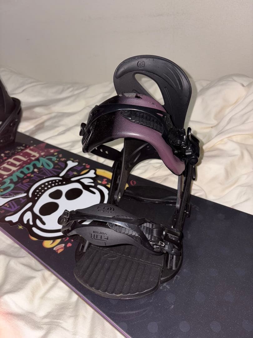 SALOMON147cm スノーボード ＋ FLUXビンディングセット現状渡し