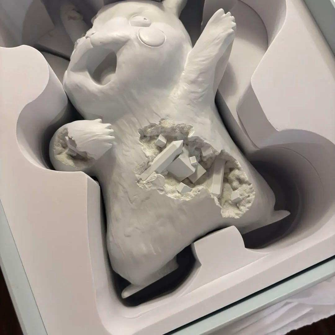 Daniel Arsham Pokémonダニエルアーシャム ピカチュー