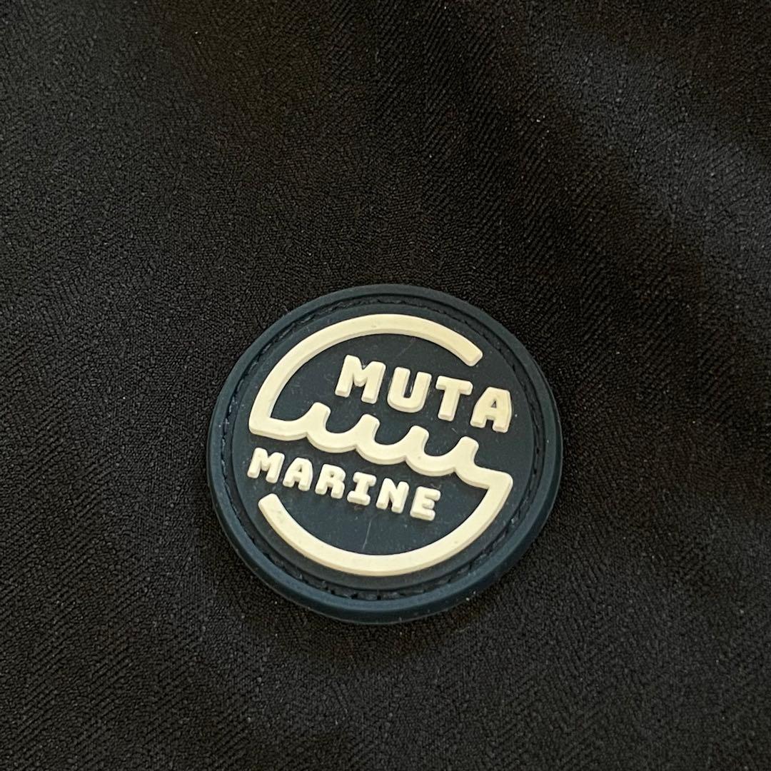 ムータマリン　セットアップ　ゴルフウェア　黒×黄　ストレッチ　ワッペン　フード