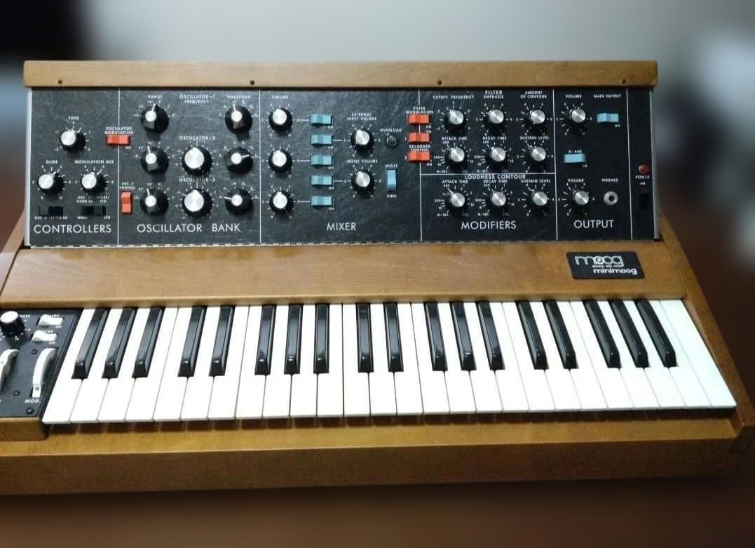 MOOG Minimoog Model D 2017 アナログシンセサイザー