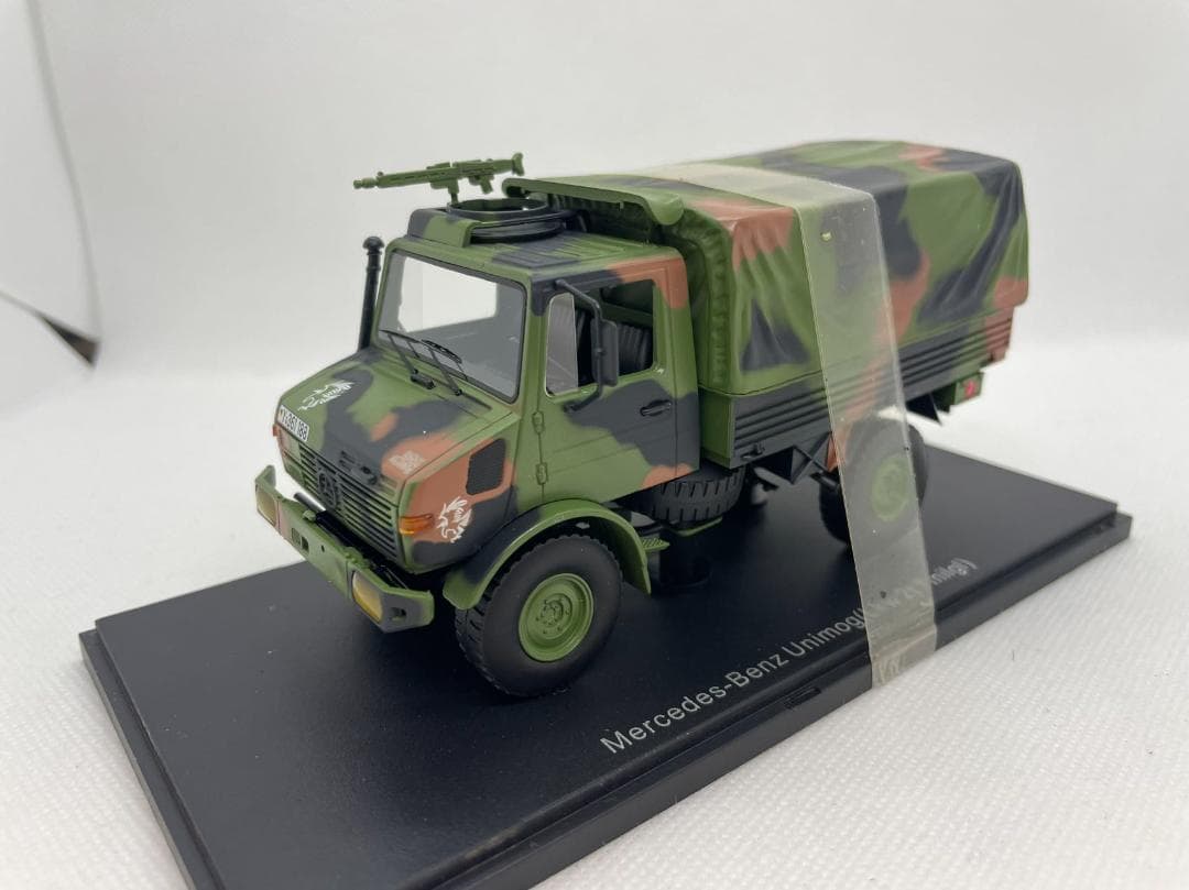 23R-004 1/43 ベンツ Unimog Lkw 2t Tmilgl