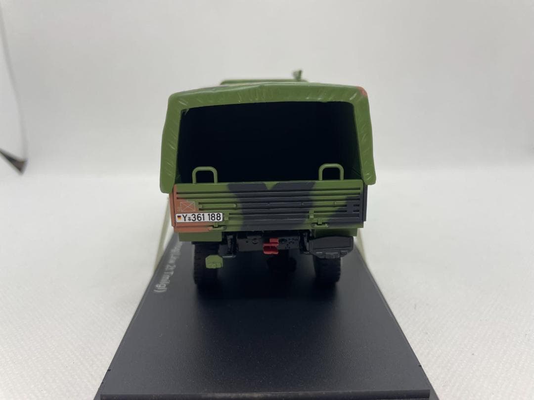 23R-004 1/43 ベンツ Unimog Lkw 2t Tmilgl