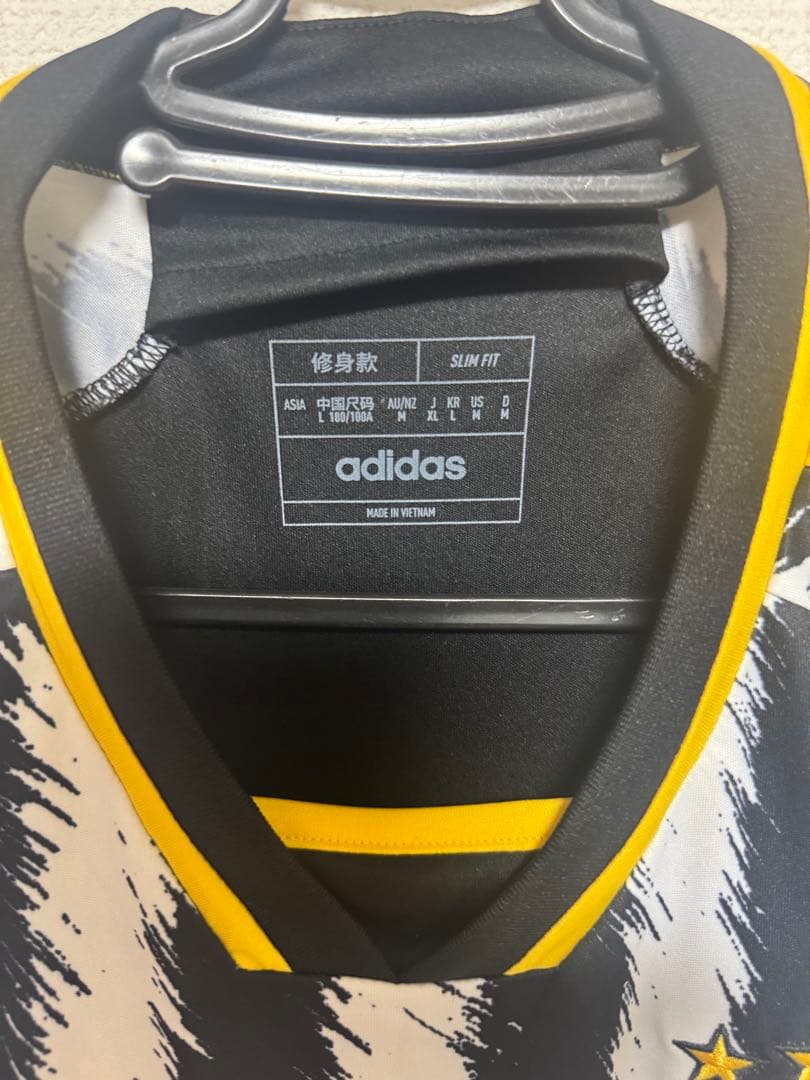 【ユヴェントス 23/24 ホームユニフォーム】　XLサイズ