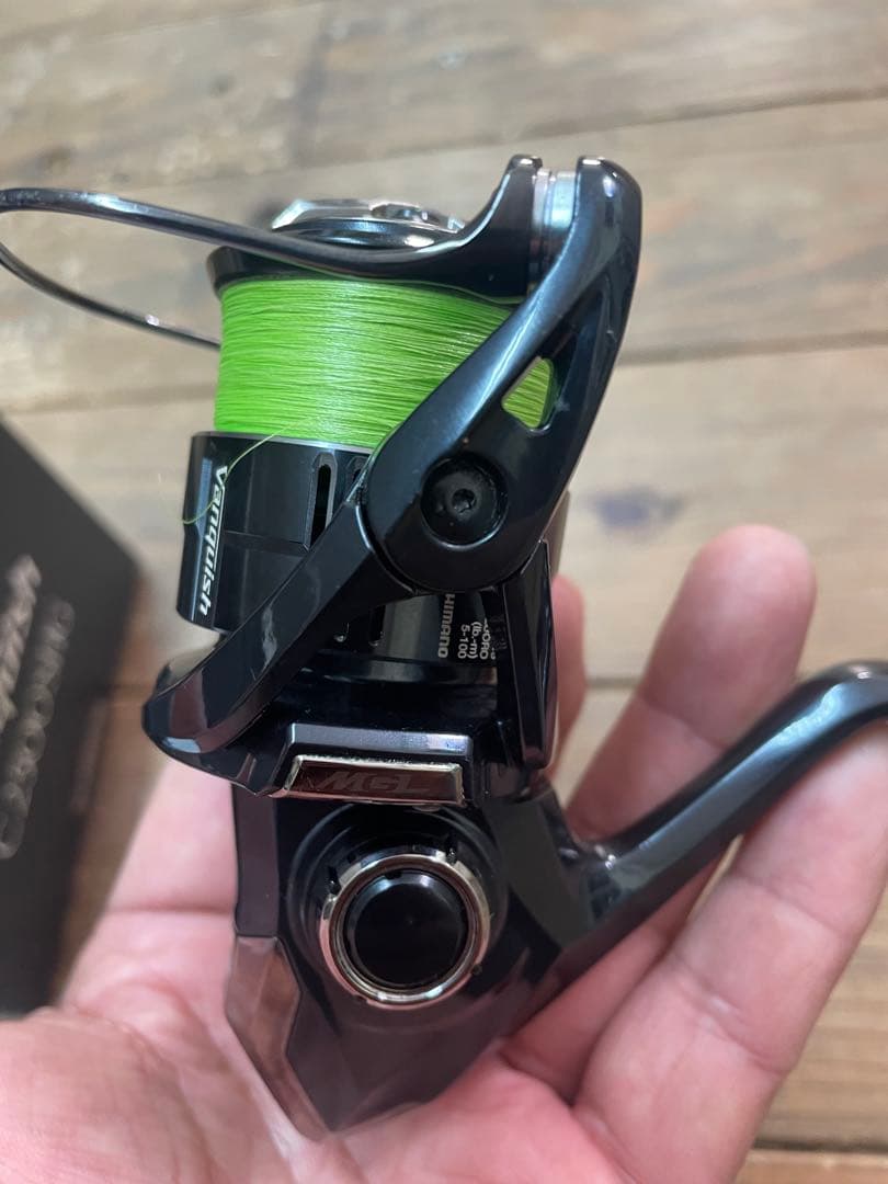 SHIMANO Vanquish C2500SHG スピニングリール