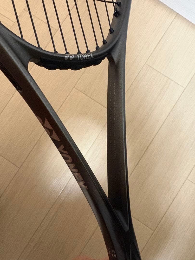 VOLTRRAGE 8V ボルテージ8V YONEX テニスラケット ブラック