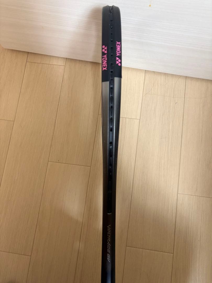 VOLTRRAGE 8V ボルテージ8V YONEX テニスラケット ブラック