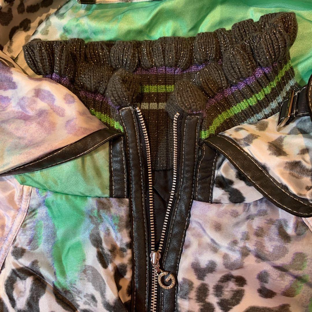 伊太利屋　レディースダウン(新品未使用・タグ付き)