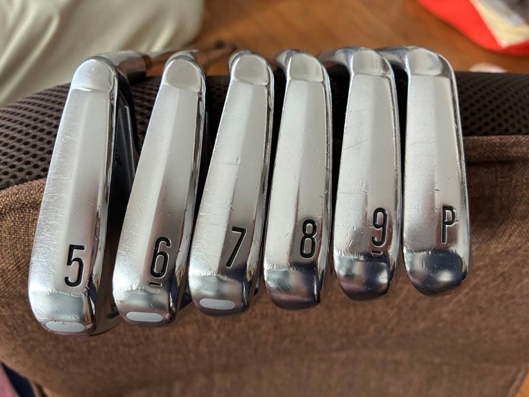 スリクソン　ZX7 アイアン　5-PW 6本 NS950NEO S メーカー特注