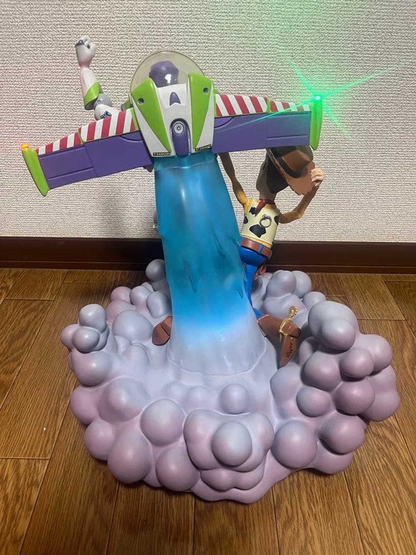 トイストーリー バズ・ライトイヤー ウッディ フィギュア