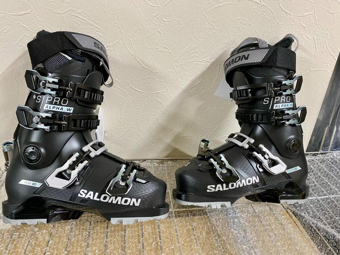 新品　SALOMON スキーブーツS/PRO ALPHA 80W　23.5/女性