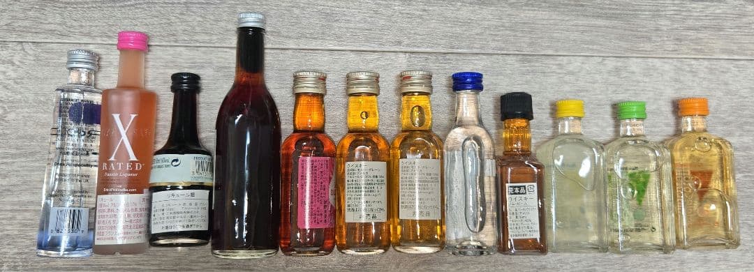 リキュール・ウイスキー・ウォッカ ミニボトルなど12本セット