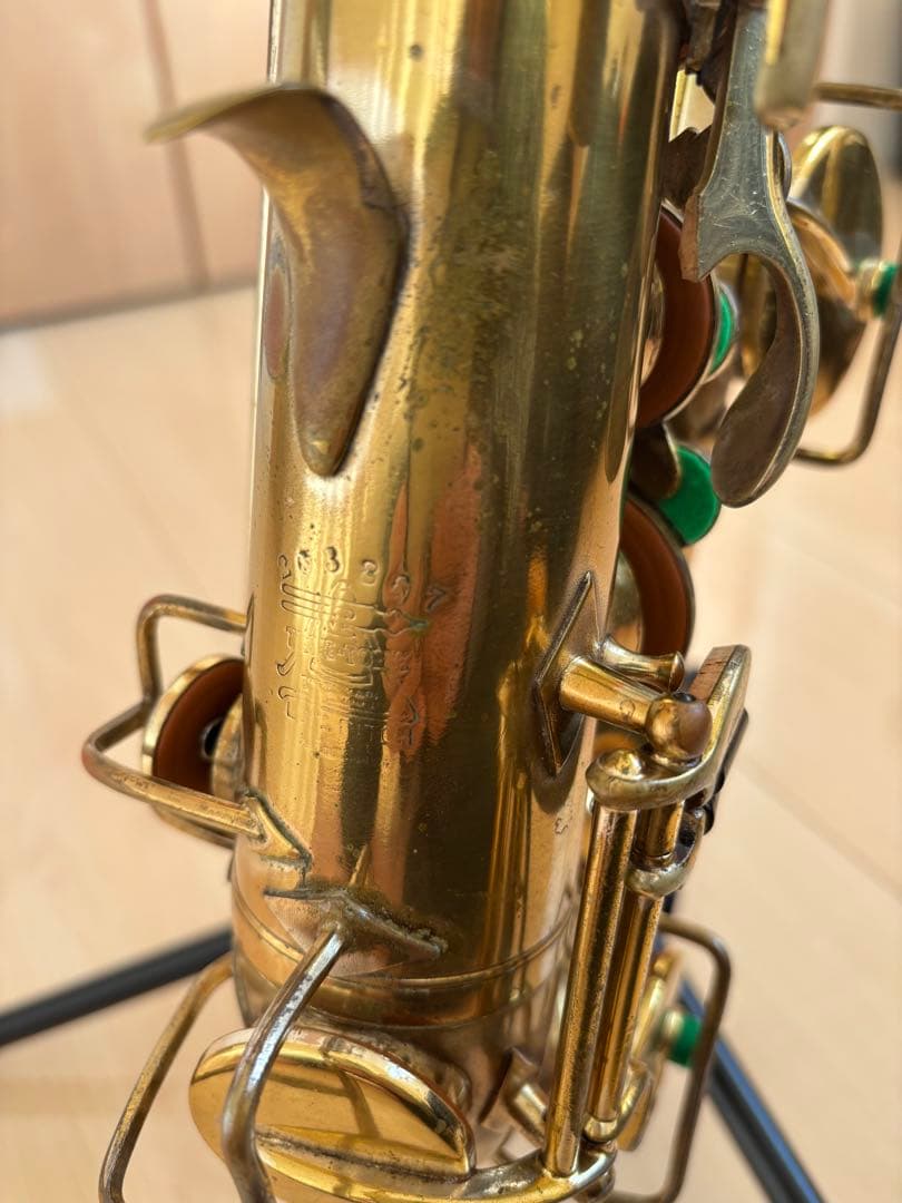 Buescher New Aristcrat アルトサックス