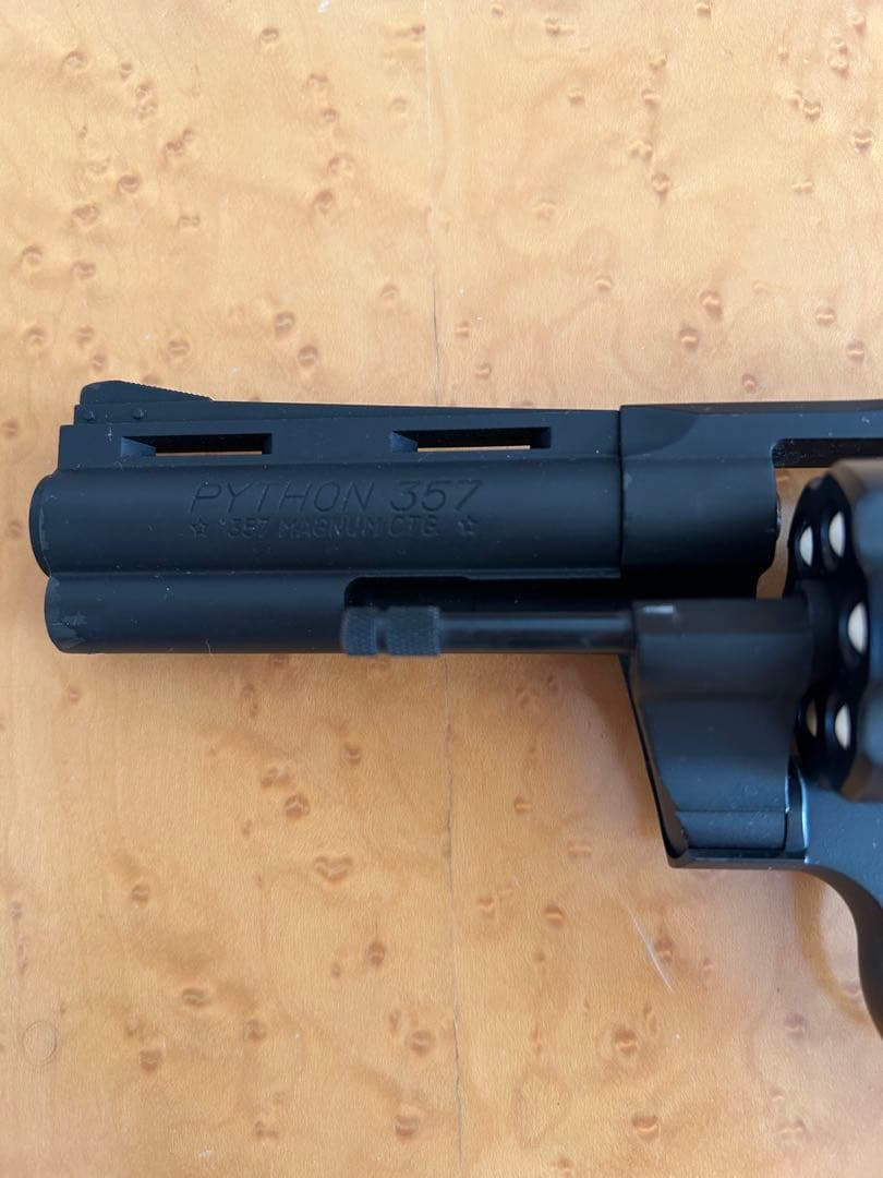 コルトパイソン357mag4inch東京マルイ