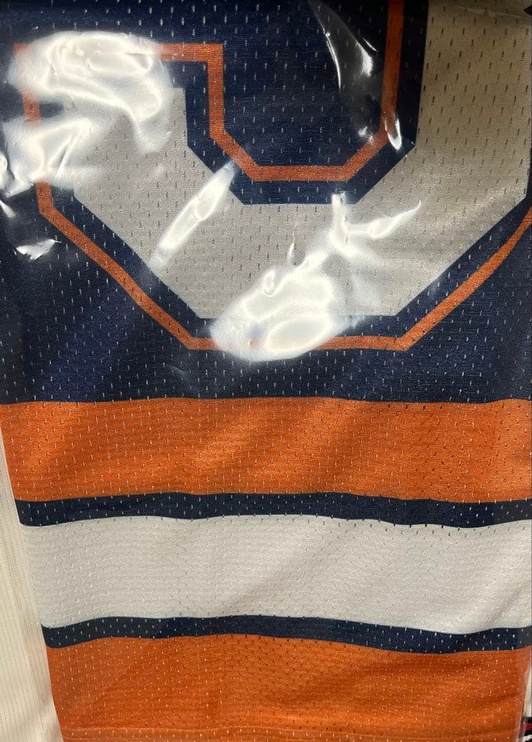 広島東洋カープ　小園海斗選手　アメフト風Tシャツ　Mサイズ