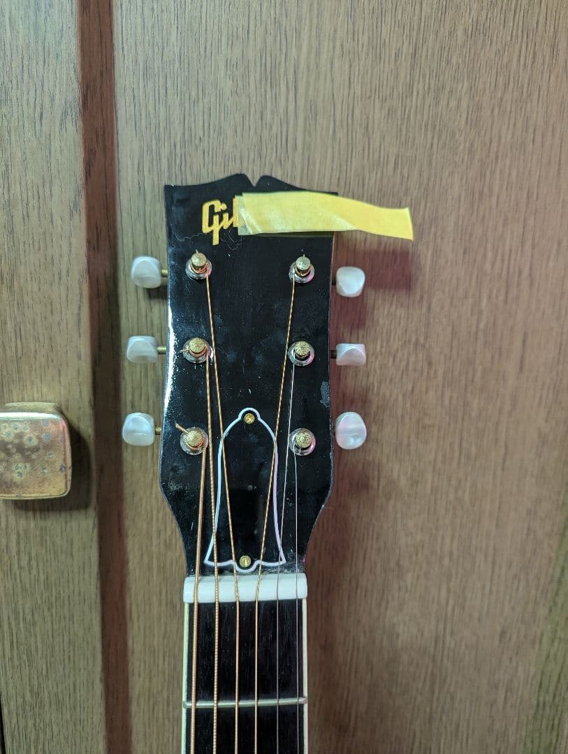 ♪メーカー不明・型番不明・J-45風カスタム♪