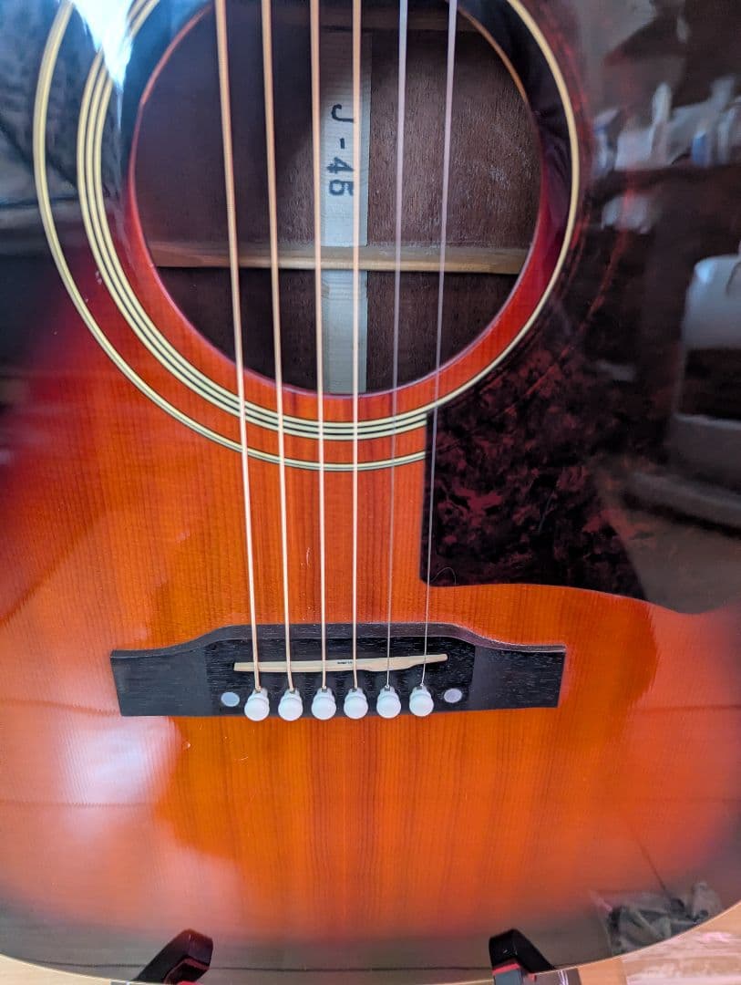 ♪メーカー不明・型番不明・J-45風カスタム♪