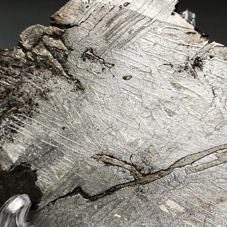 n*4様 隕石 鉄隕石　アルタイ隕石　原石　重さ約69ｇ