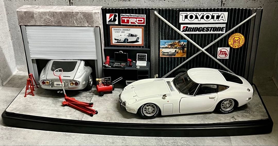 国産名車 1/24 トヨタ 2000GT カスタム ガレージ ジオラマ ミニカー
