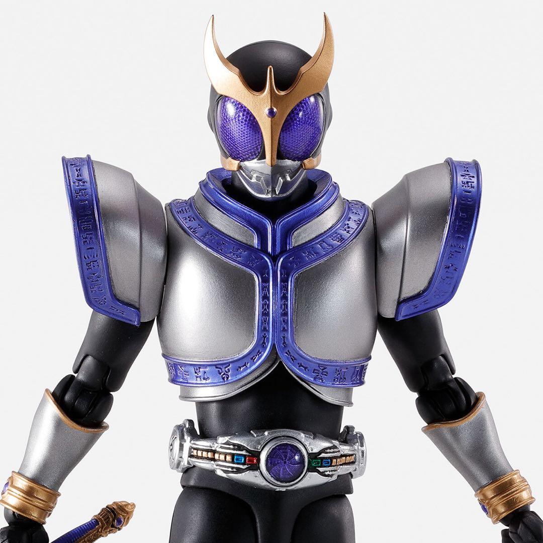 新品　真骨彫　仮面ライダークウガ　タイタンフォーム