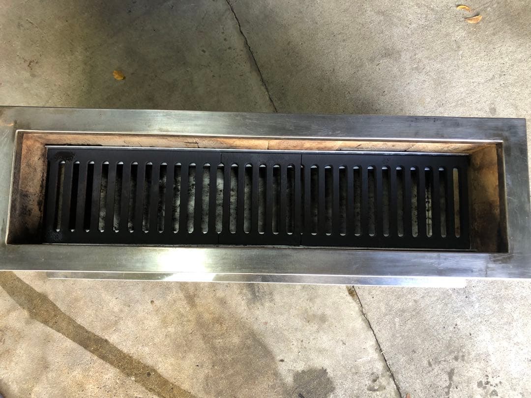 業務用　木炭コンロ　炭火コンロ　耐火レンガ