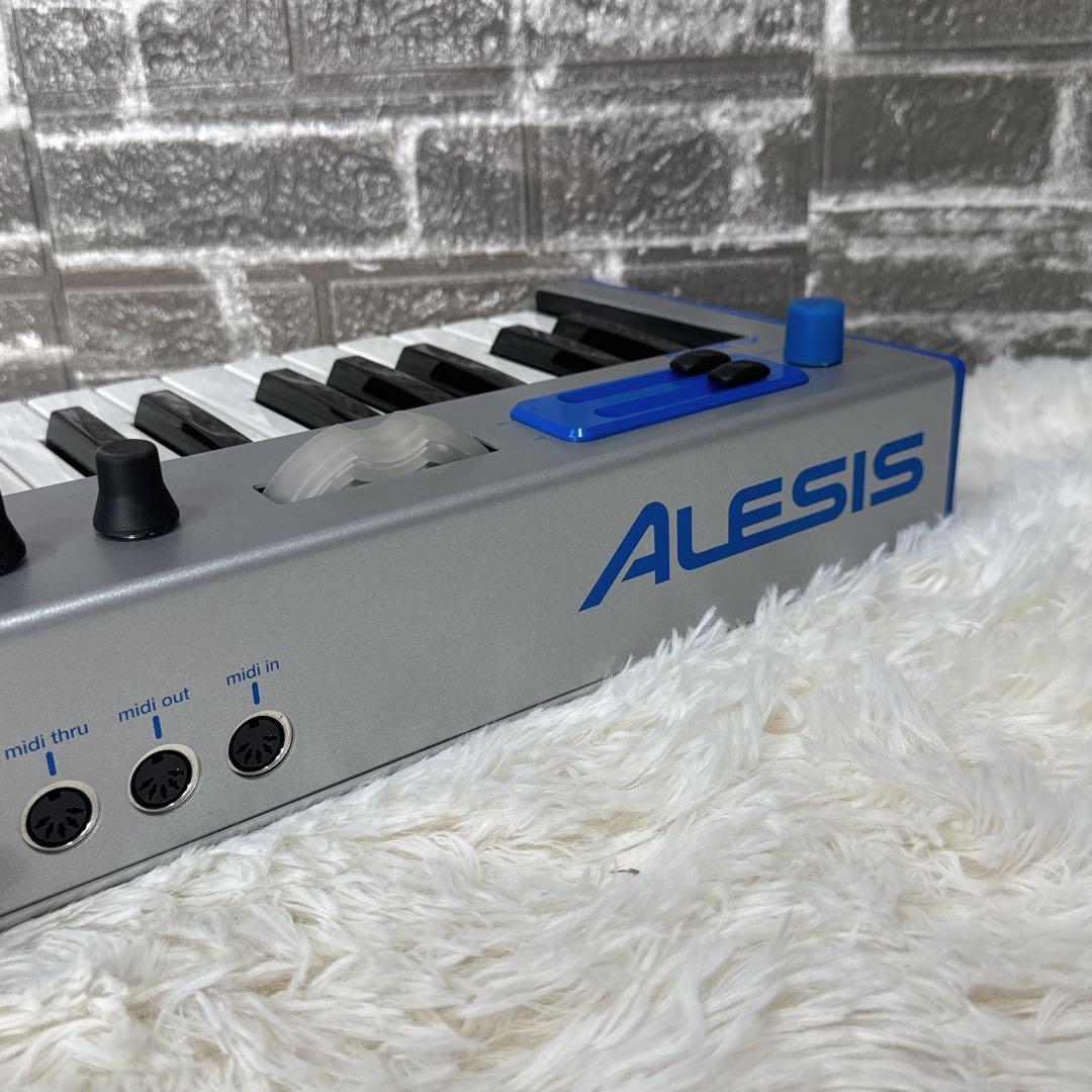 限定カラー！ALESIS MICRON アナログモデリングシンセサイザー ブルー