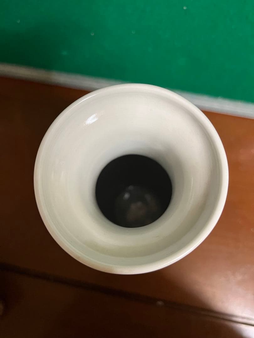 孔雀と花柄の中国景徳鎮製陶器花瓶