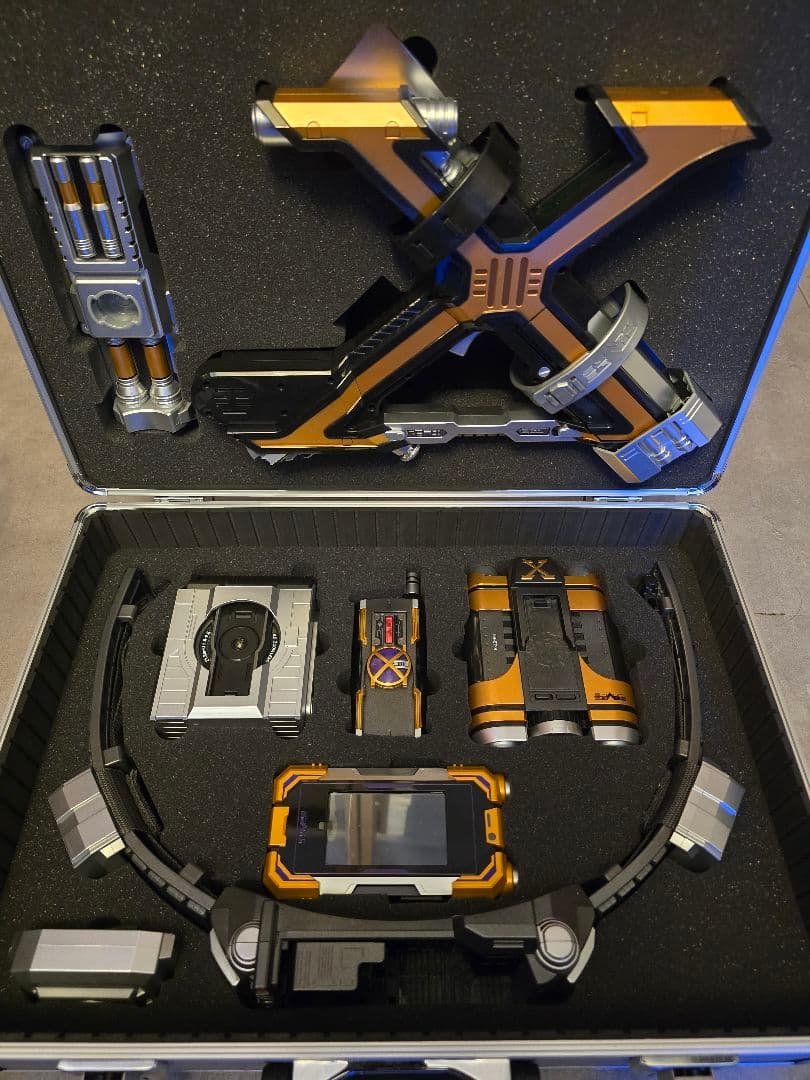 [最終値下]CSM カイザギア&カイザフォンXX　ケース付き