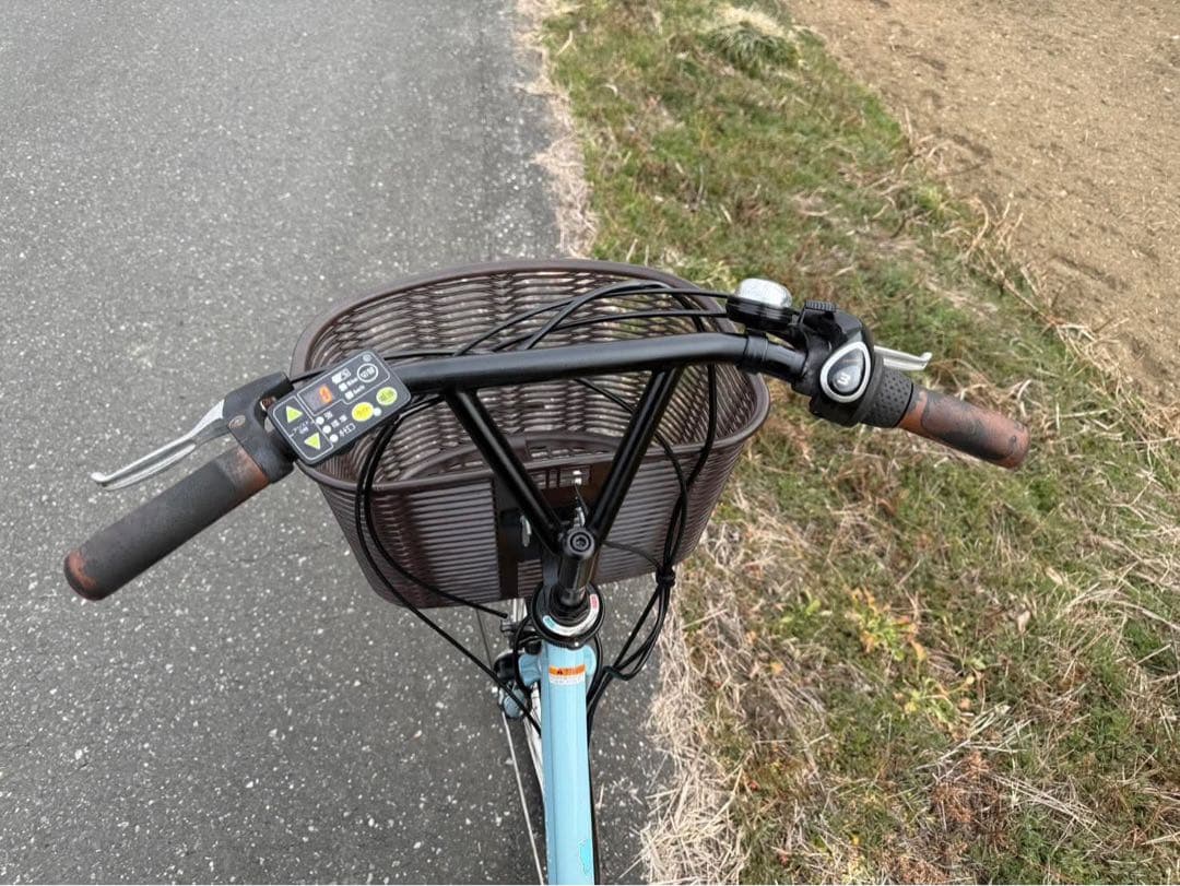 水色 電動アシスト自転車 低床タイプ バスケット付き
