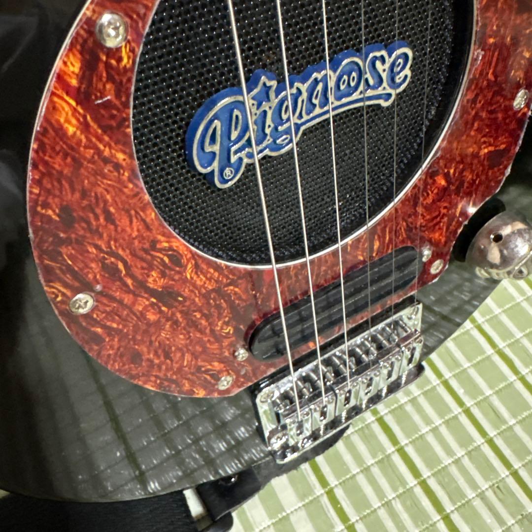 美品　Pignose ピグノーズ アンプ内蔵 ミニ エレキギター　ソフトケース付