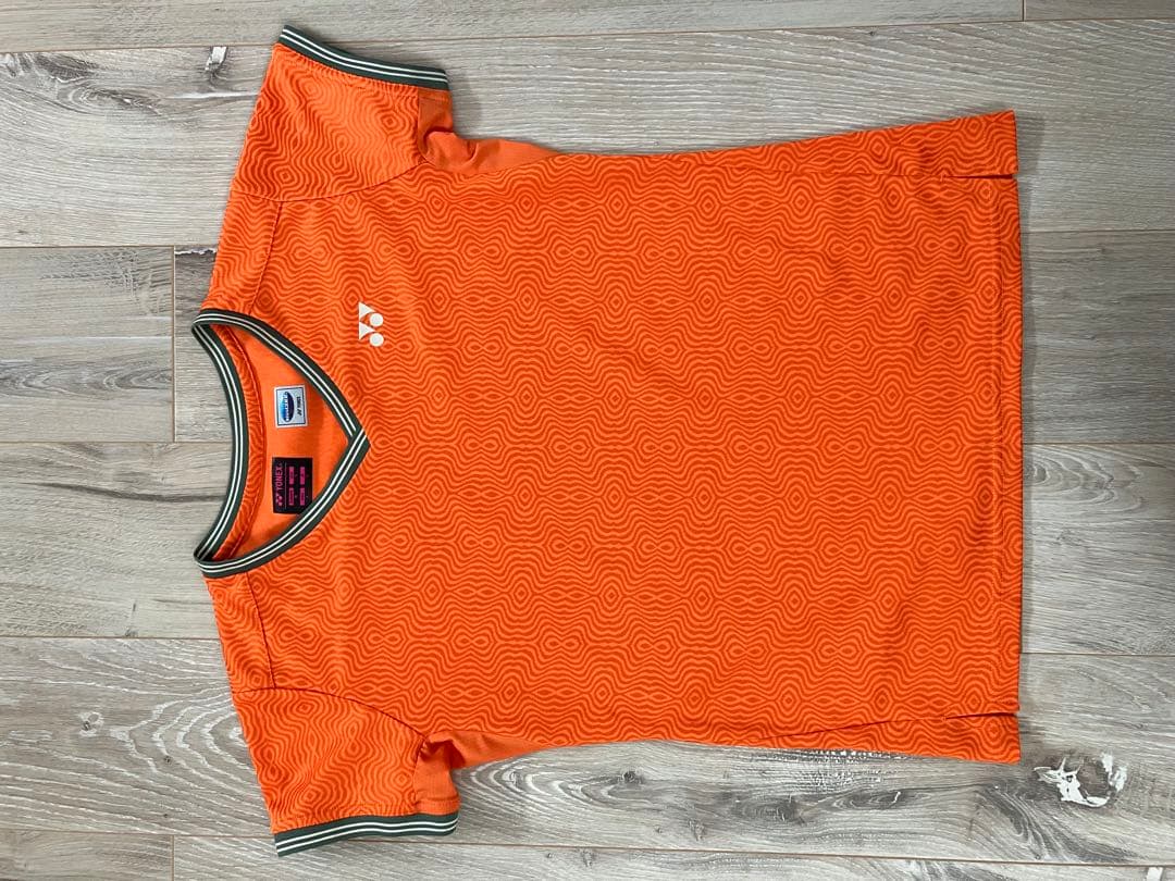 ヨネックス　テニスウェア上下セット