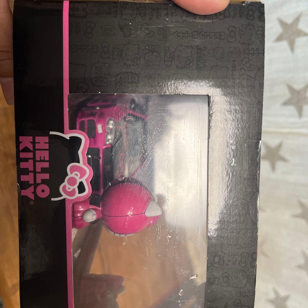 ハローキティ 2002年日産スカイラインGT-R