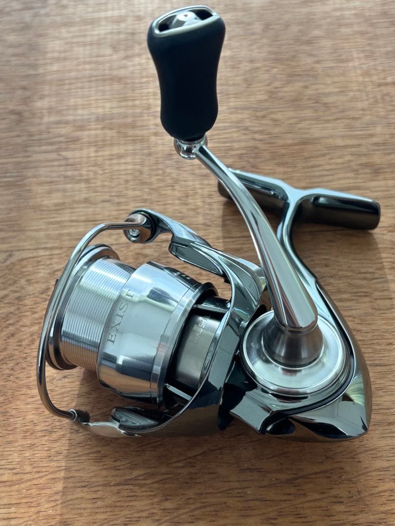 22イグジストlt2500s-xh 美品 ダイワ スピニングリール ステラ