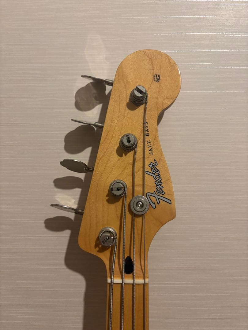 ベース Fender Jazz Bass Hybrid II