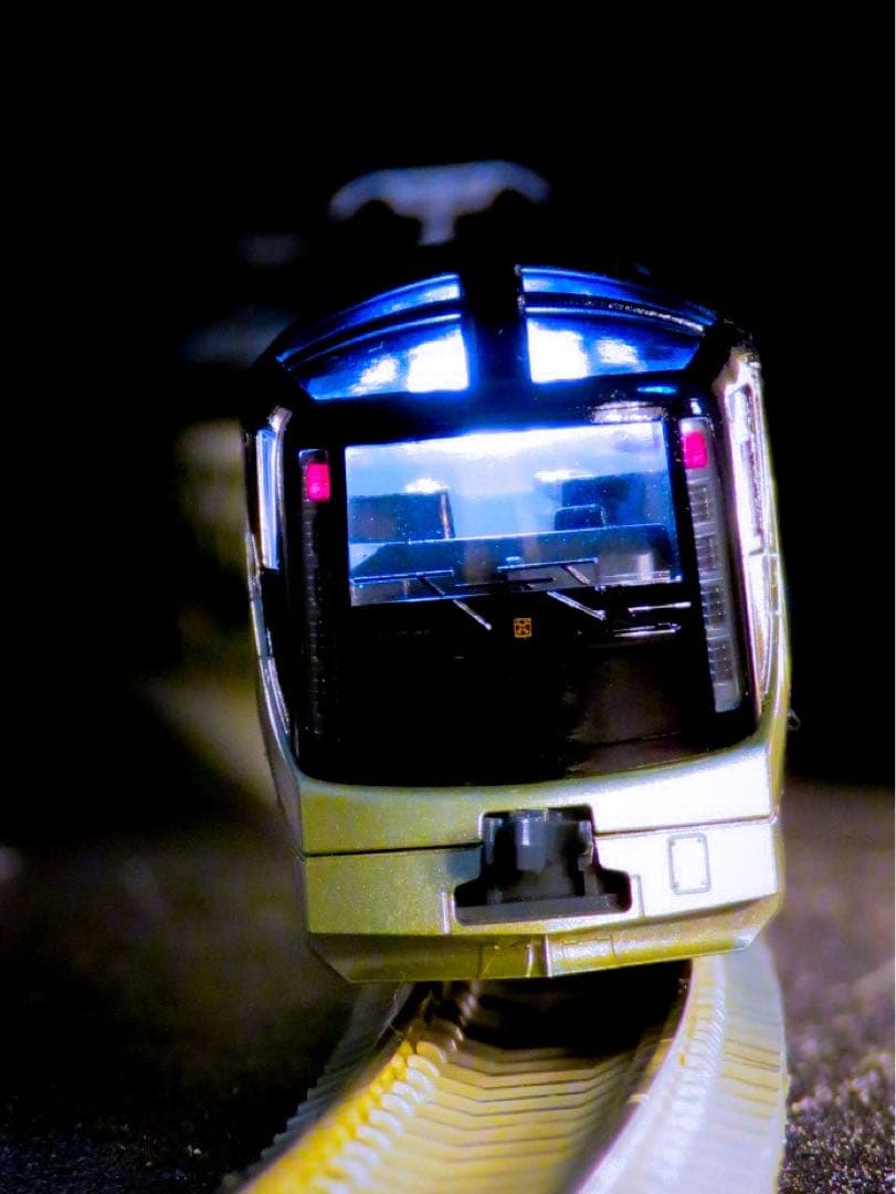 KATO E001形 TRAIN SUITE 四季島(全車室内灯付) 【新品】