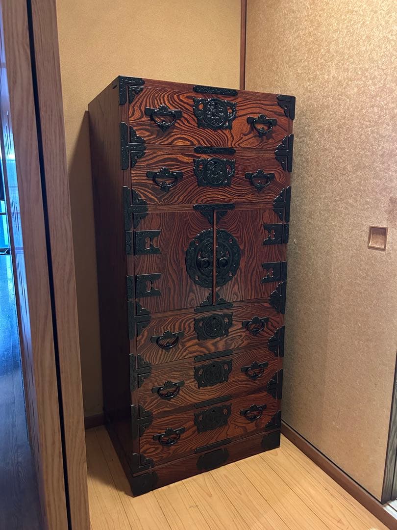 岩谷堂箪笥