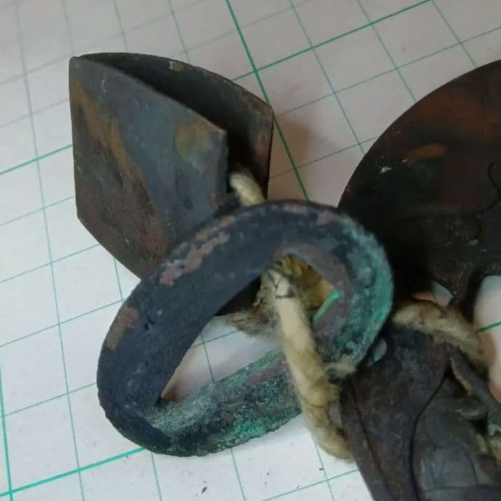 鍔　鉄鍔　切羽　はばき　アンティーク　骨董　金工　古美術　つば