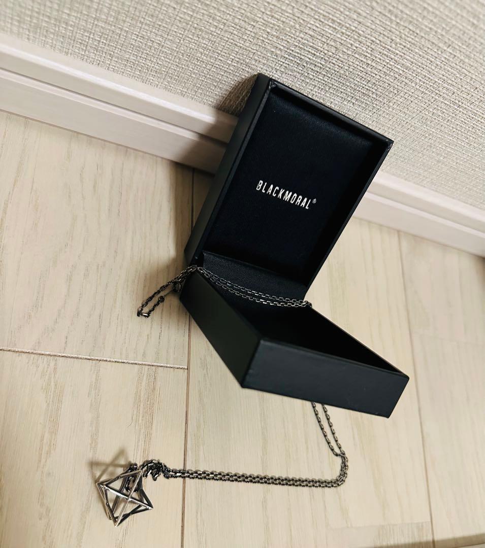 theGazettE BLACKMORAL NILDUE/NILUN 六芒星