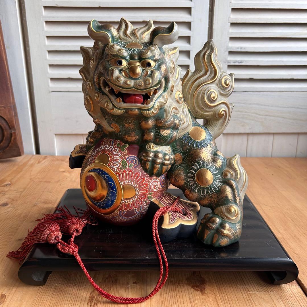 九谷焼　狛犬　獅子　打出の小槌　金運　魔除け　風水　台座付き　希少カラー　縁起物