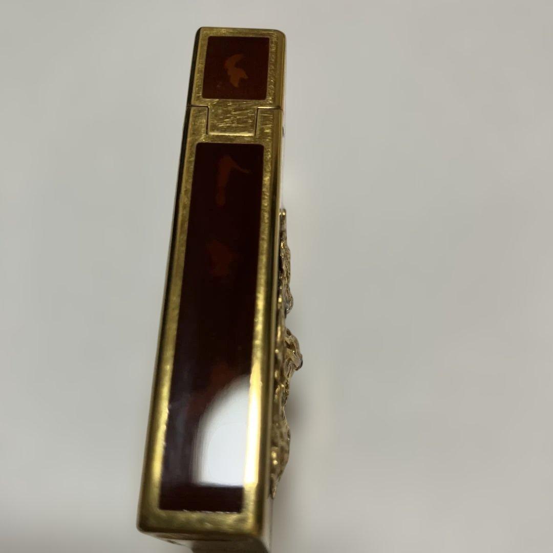 ドラゴン装飾のデュポンライター